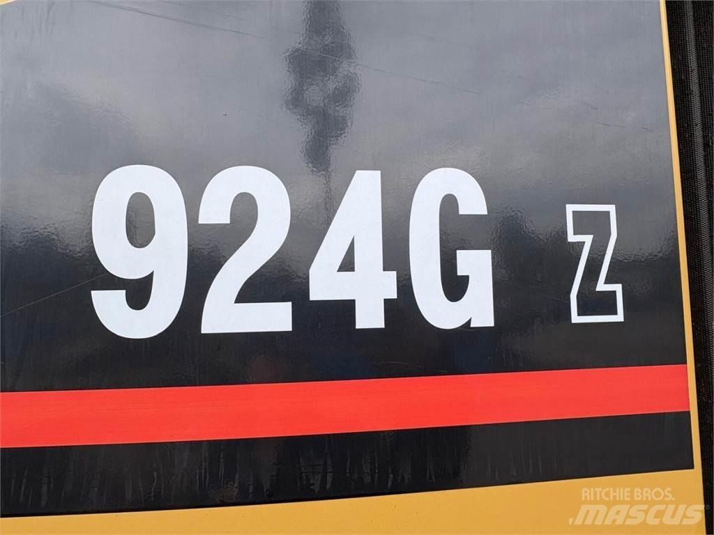 CAT 924 G z لوادر بعجل
