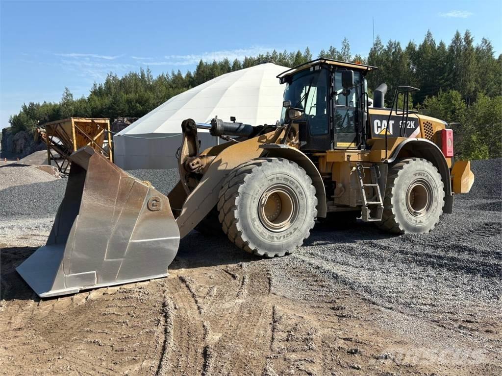 CAT 972 K لوادر بعجل