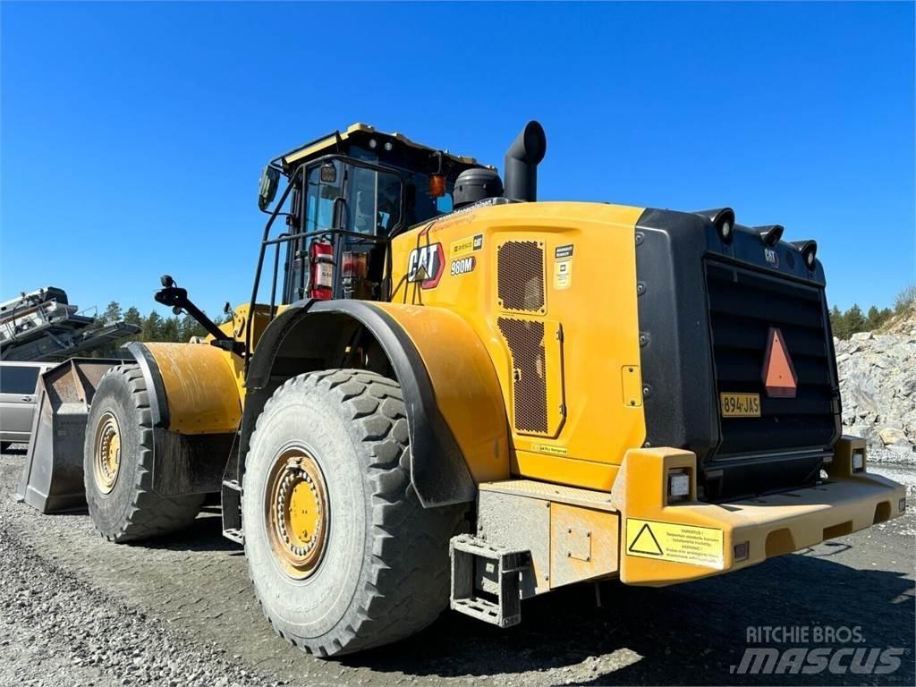 CAT 980 M لوادر بعجل