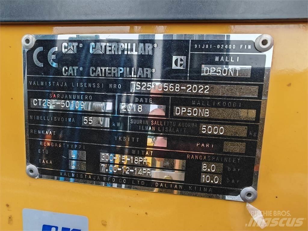 CAT DP50NT شاحنات الديزل