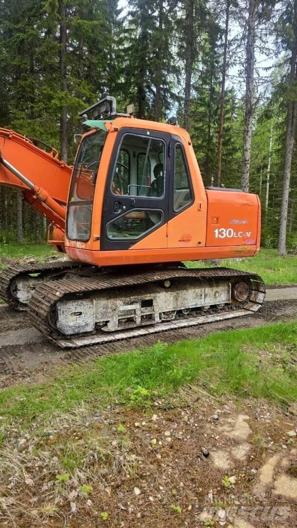 Daewoo 130 LC حفارات زحافة