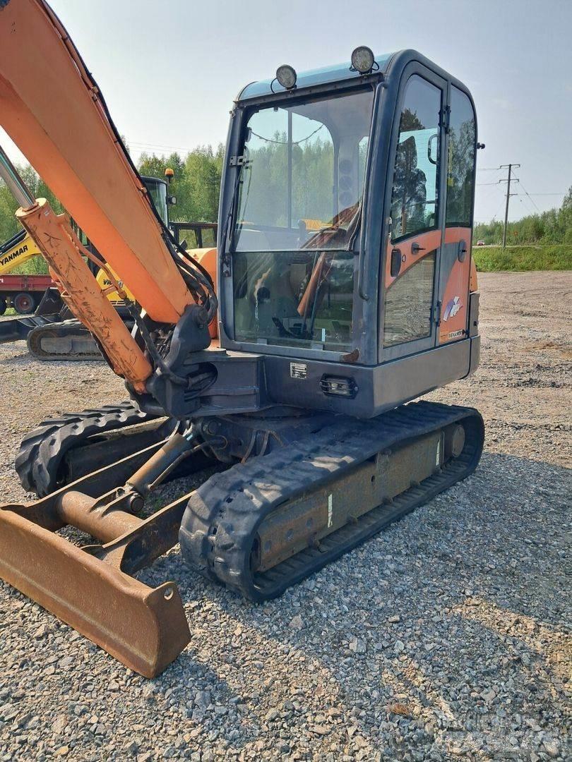 Daewoo 55 حفارات صغيرة أقل من 7 طن (حفارات صغيرة)