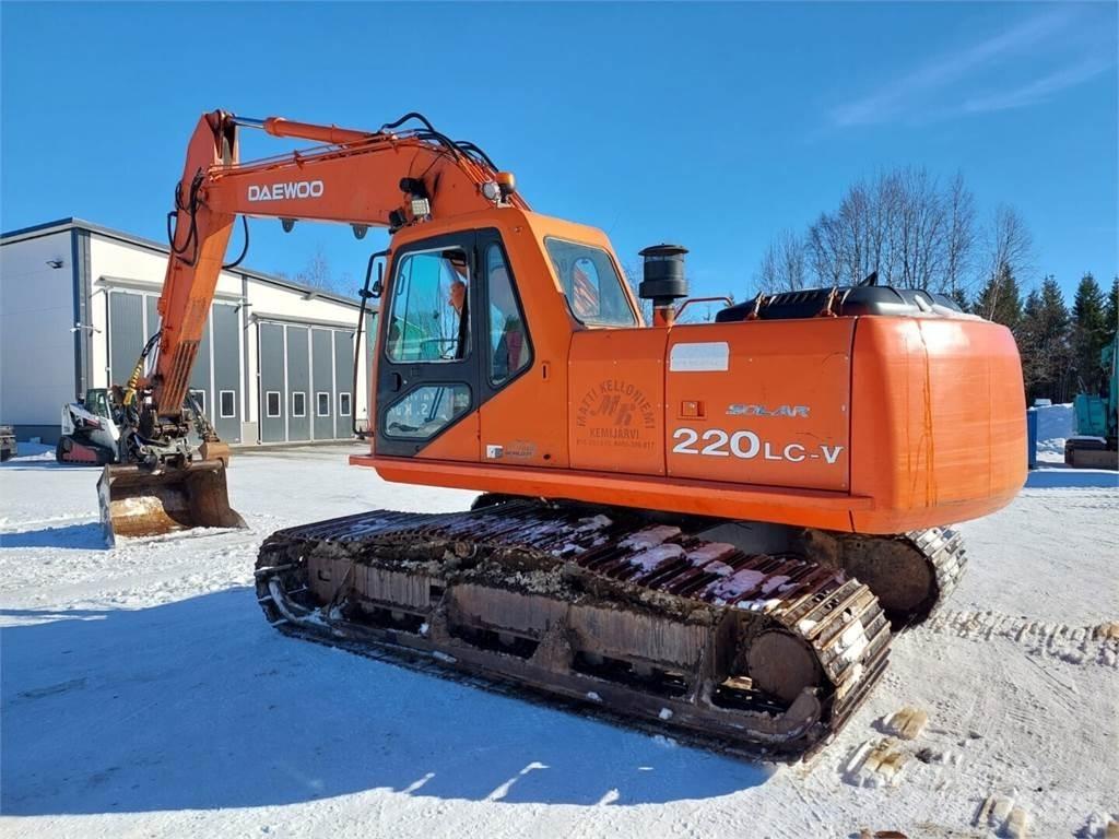 Daewoo S 220 LC-V حفارات زحافة