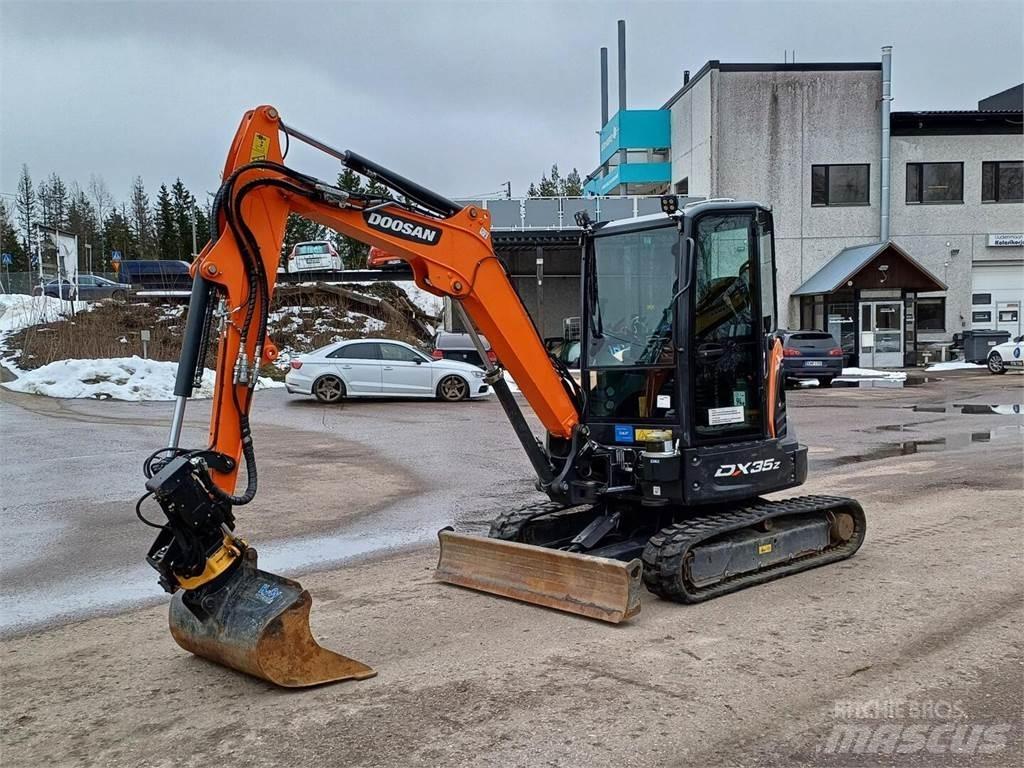 Doosan DX 35 Z حفارات صغيرة أقل من 7 طن (حفارات صغيرة)