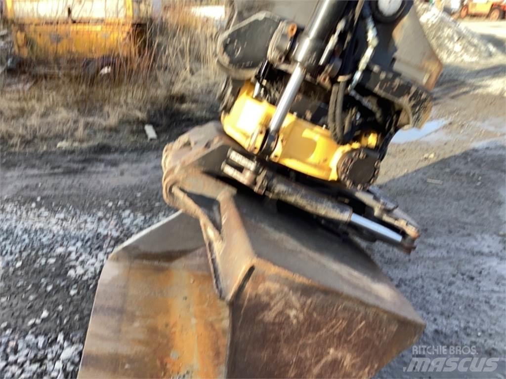 Doosan DX235 LCR حفارات زحافة