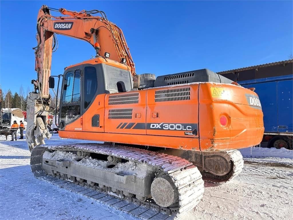 Doosan DX300 LC-3 حفارات زحافة