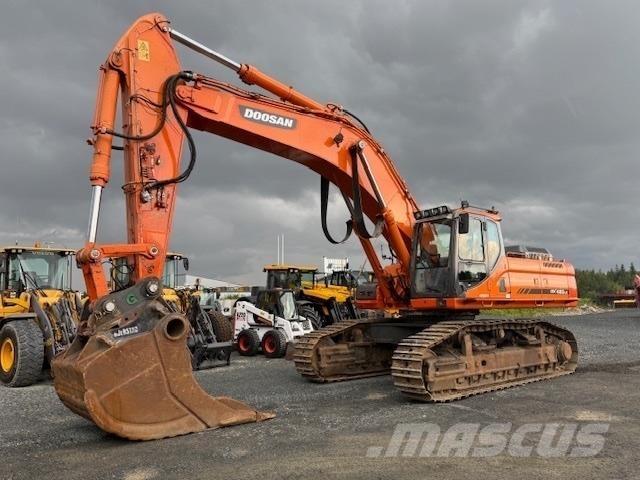 Doosan DX480LC حفارات زحافة