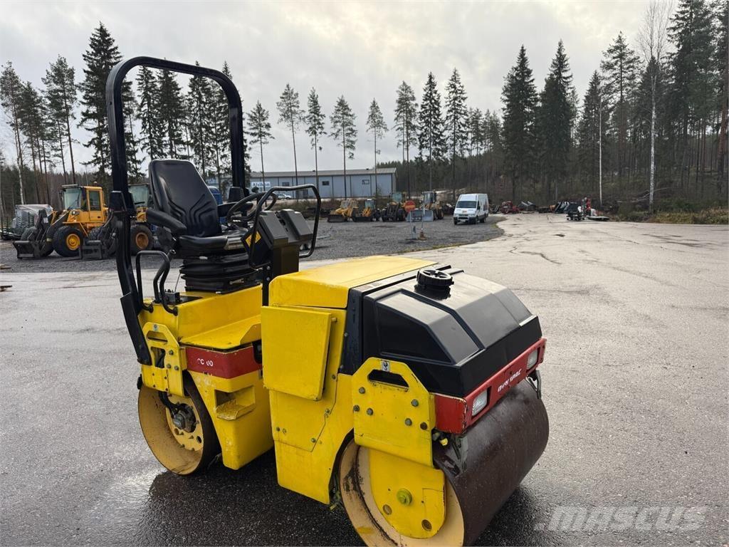 Dynapac CC 100 أخرى