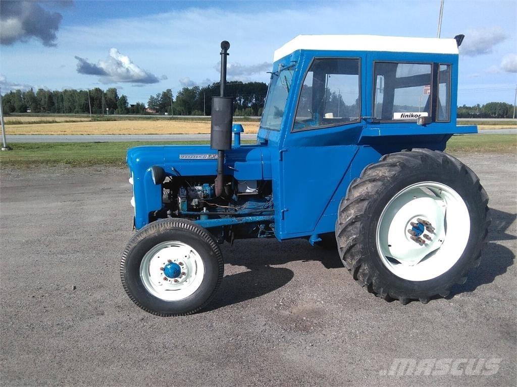 Fordson Dexta الجرارات