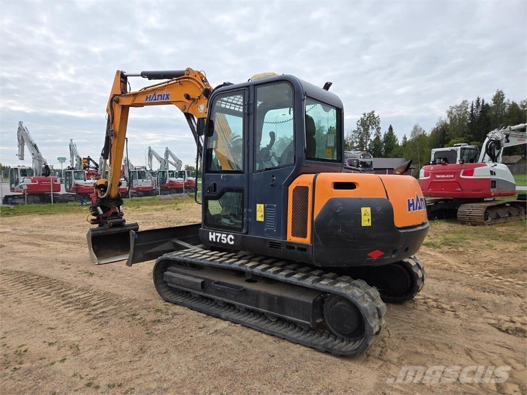 Hanix H75C حفارات وسط 7 طن - 12 طن