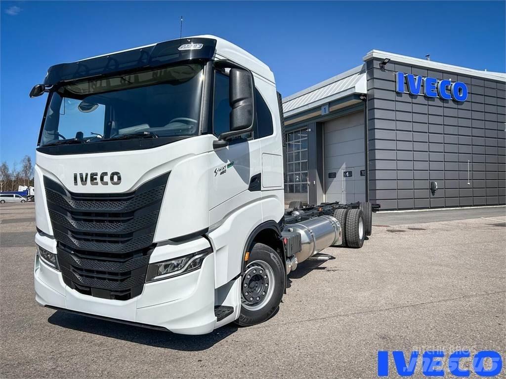 Iveco S-Way شاحنات أخرى