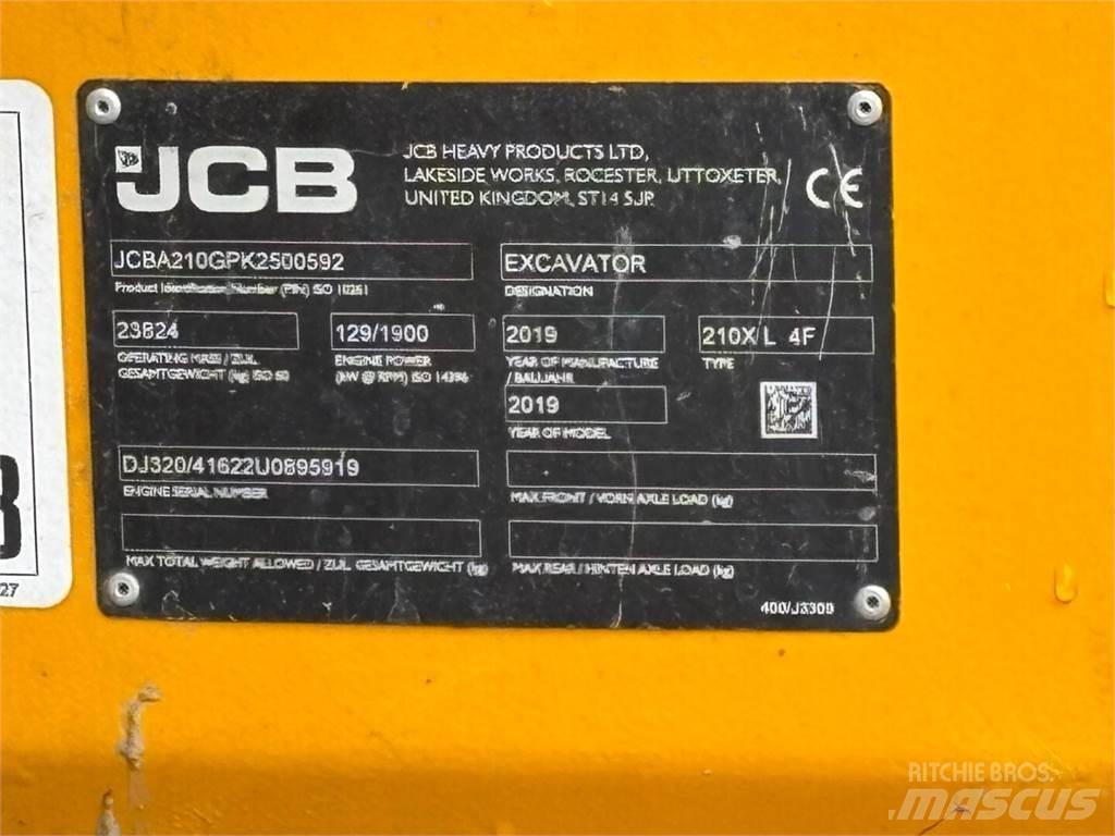 JCB 210 X L 4F حفارات زحافة