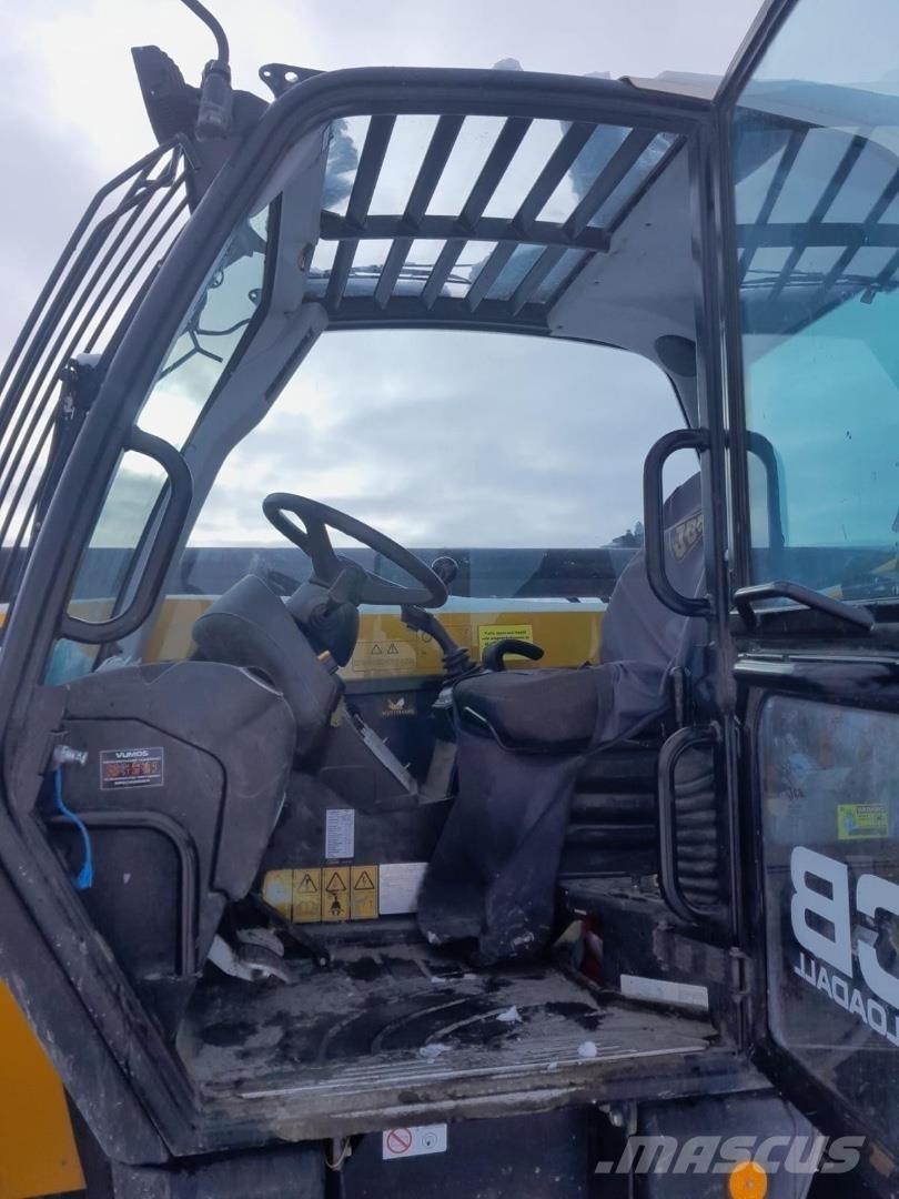 JCB 540-170 مناولات متداخلة