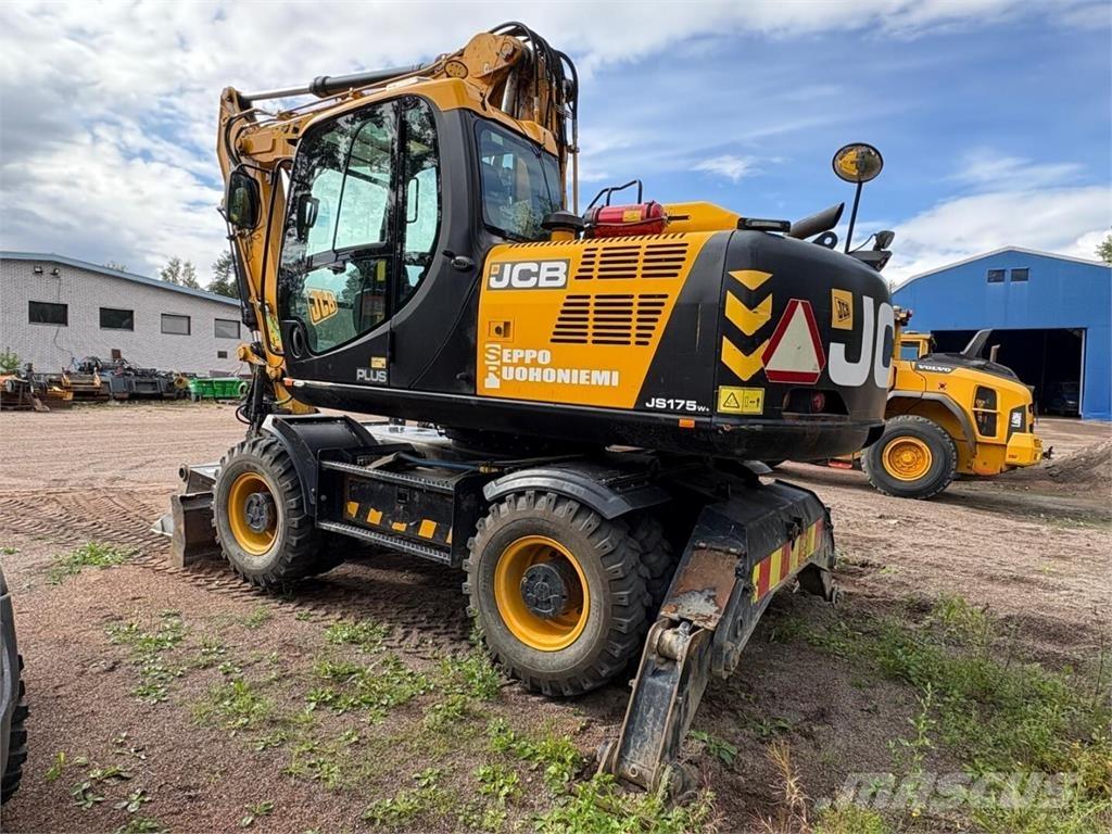JCB JS 175 W Plus حفارات بعجل
