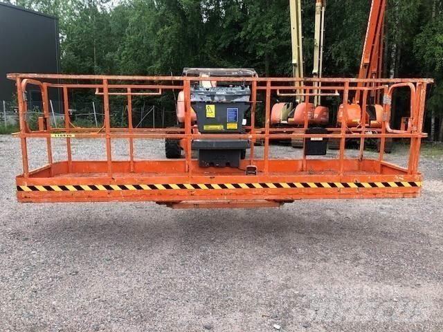 JLG 680S رافعات السارية الرأسية