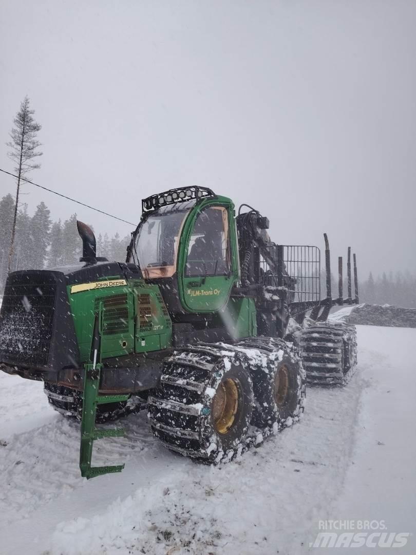 John Deere 1210E شاحنات