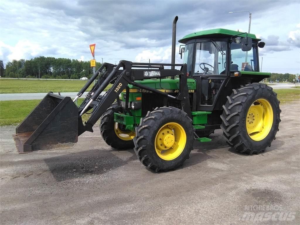 John Deere 2650 الجرارات