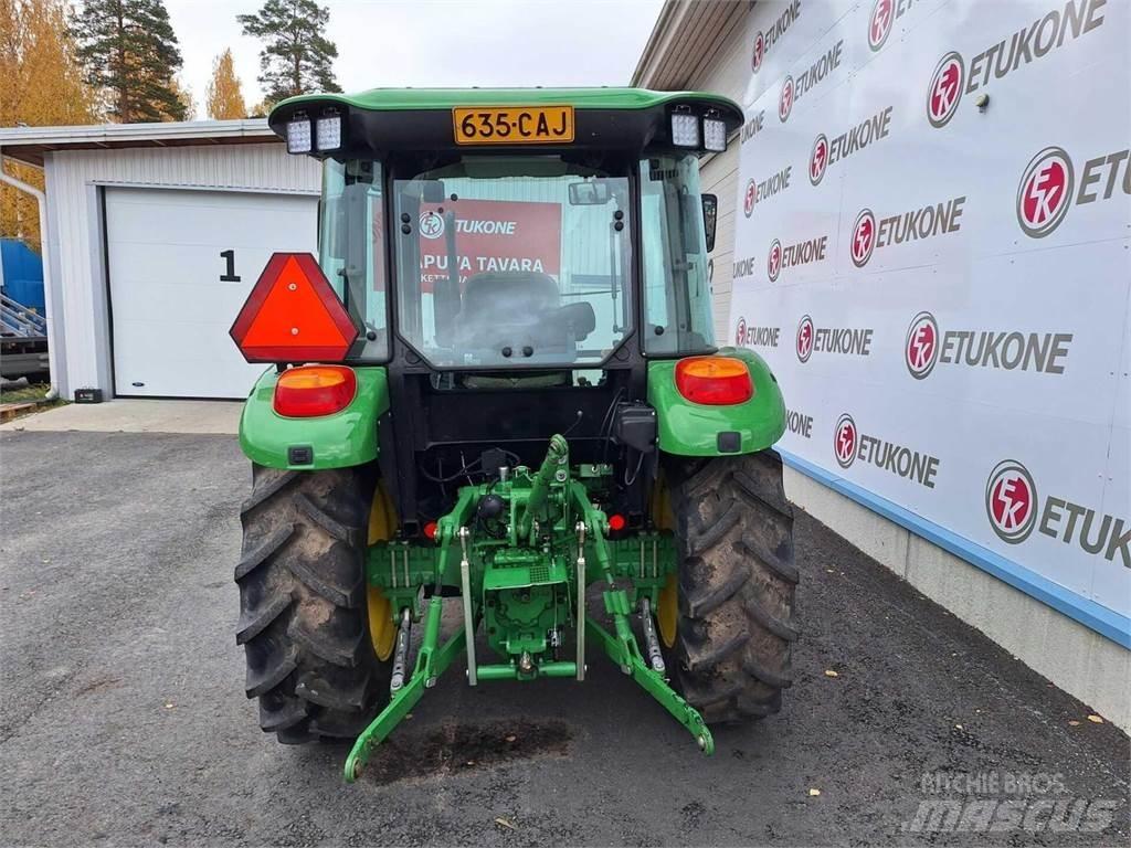 John Deere 5055e الجرارات