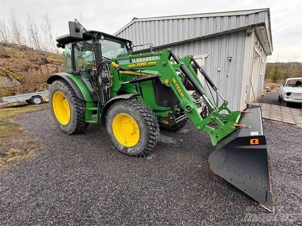 John Deere 5100M الجرارات