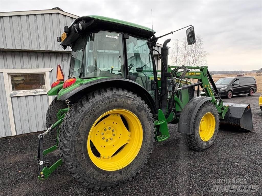 John Deere 5100M الجرارات