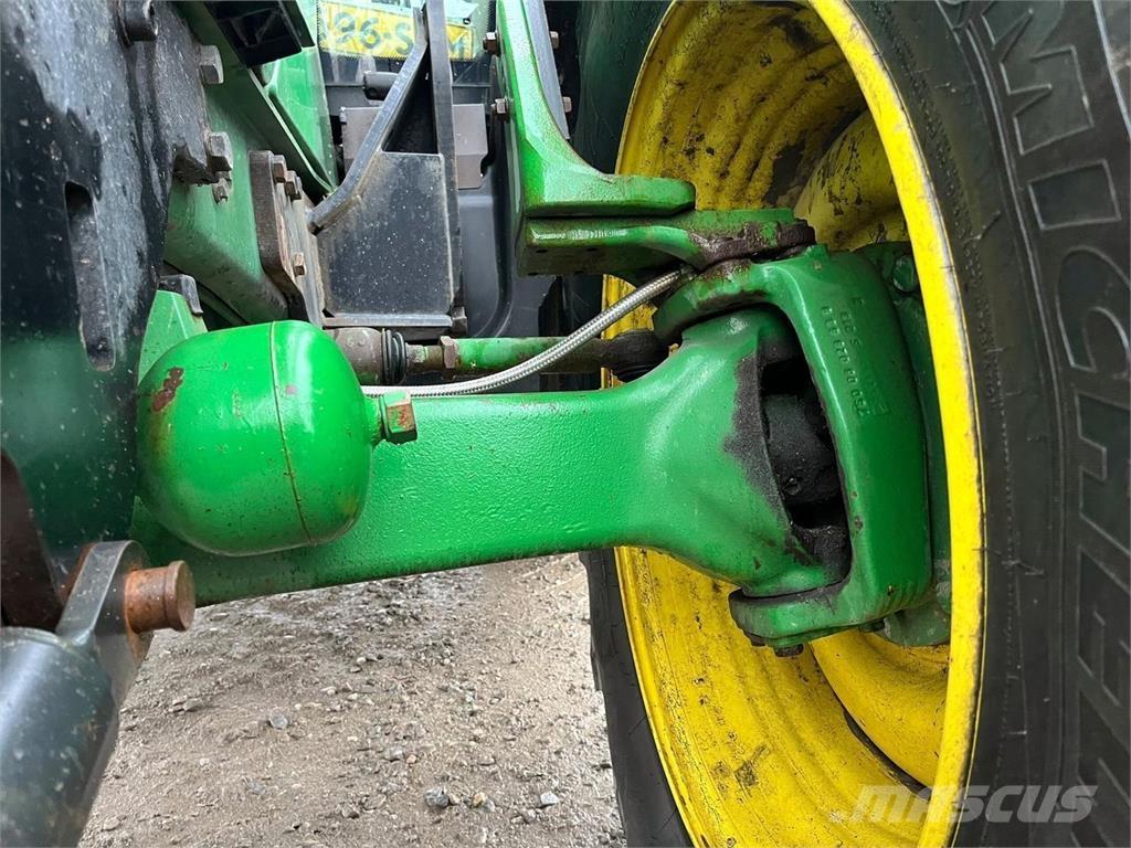 John Deere 6150R الجرارات