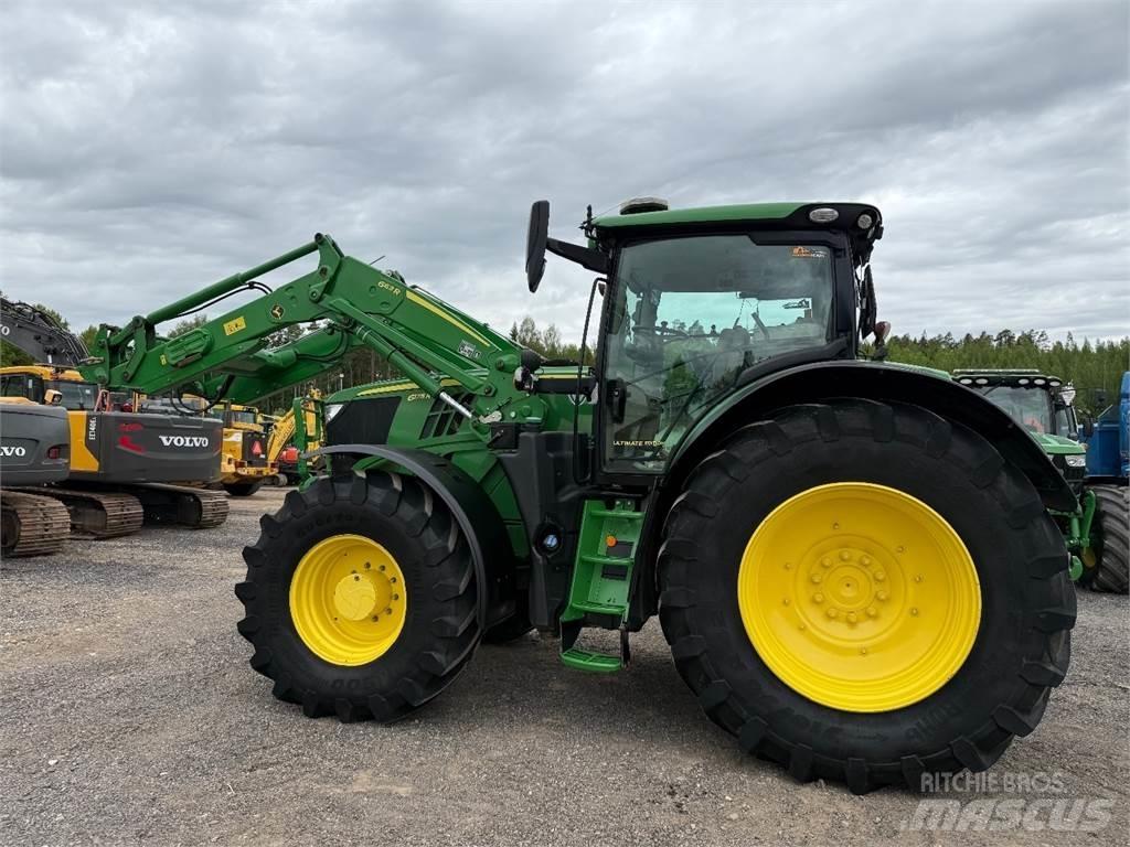 John Deere 6175R الجرارات
