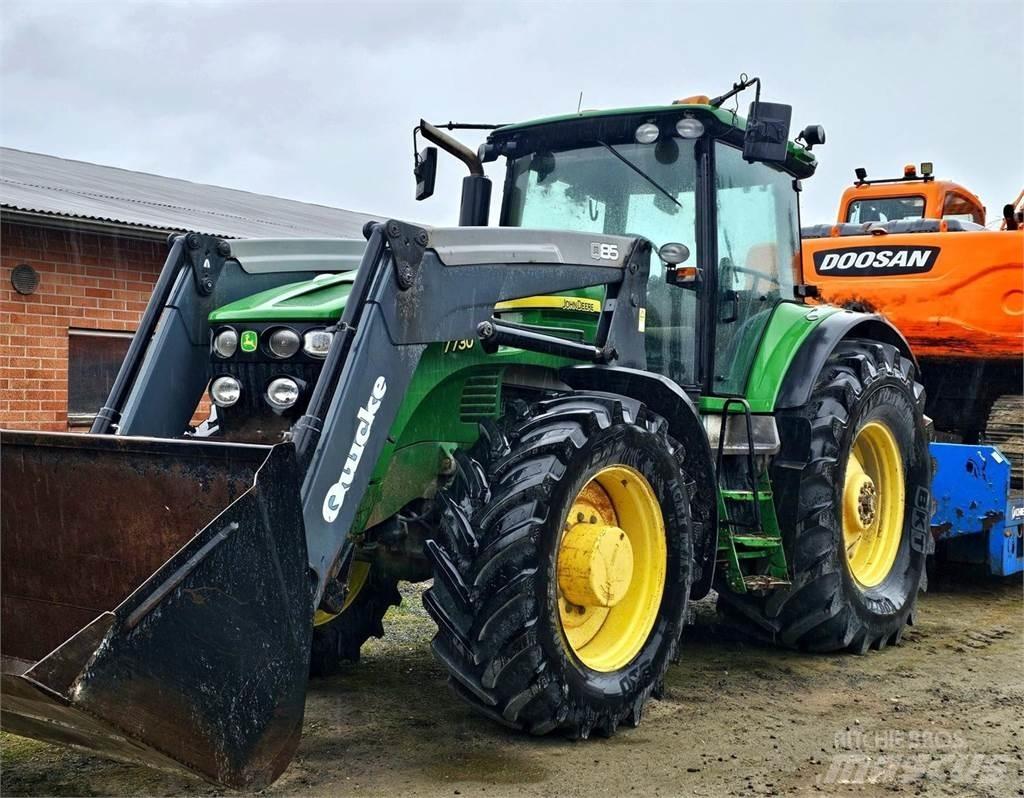John Deere 7730 الجرارات