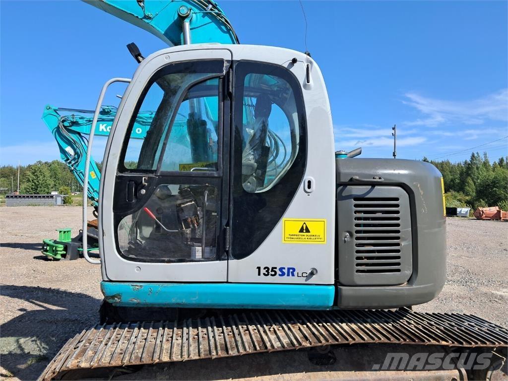 Kobelco 135 srlc حفارات زحافة