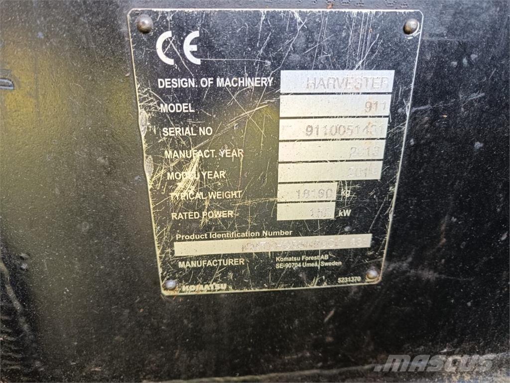 Komatsu 911.5 حصادات