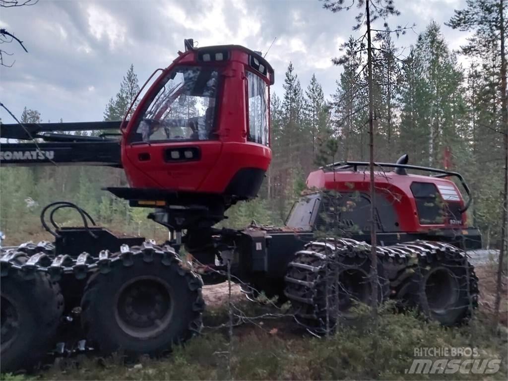 Komatsu 931 xc حصادات