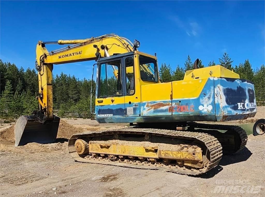 Komatsu PC210LC-3 حفارات زحافة