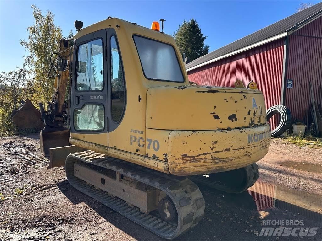 Komatsu PC70-7 حفارات وسط 7 طن - 12 طن