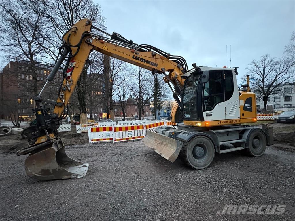 Liebherr A914 حفارات بعجل