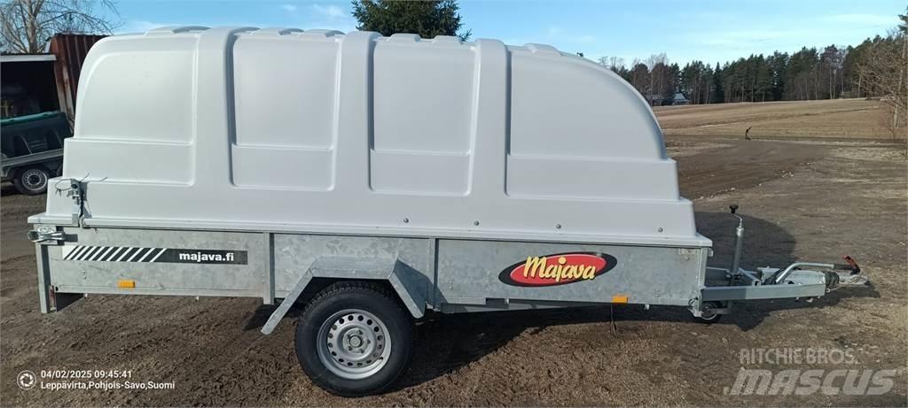 Majava Lj 1350 مقطورات خفيفة