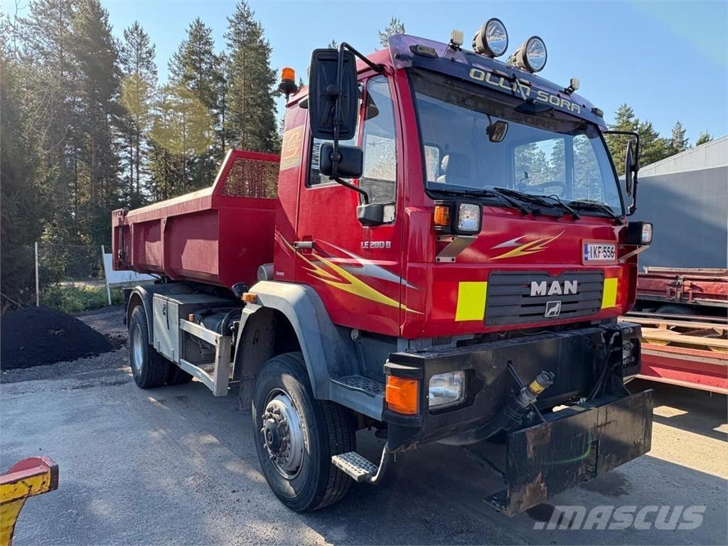 MAN LE 280 B 4x4 شاحنات أخرى