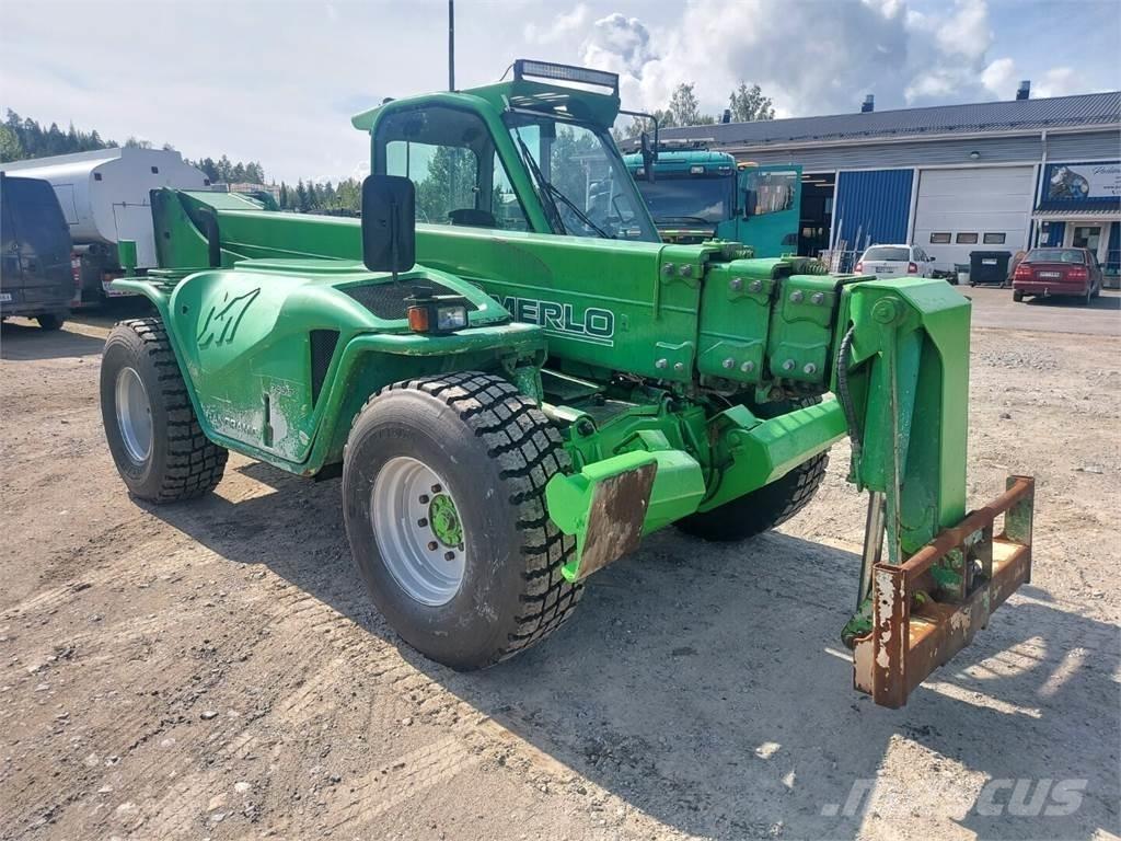 Merlo P40.17 مناولات متداخلة