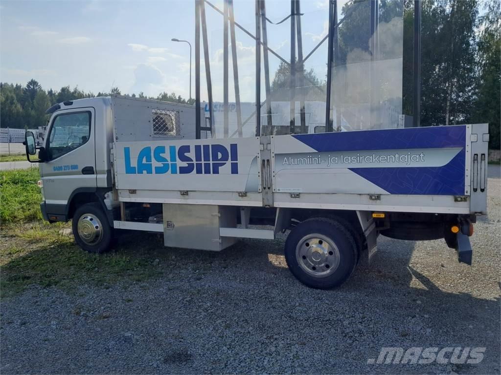 Mitsubishi Canter شاحنات خفيفة/مفصلية الجوانب