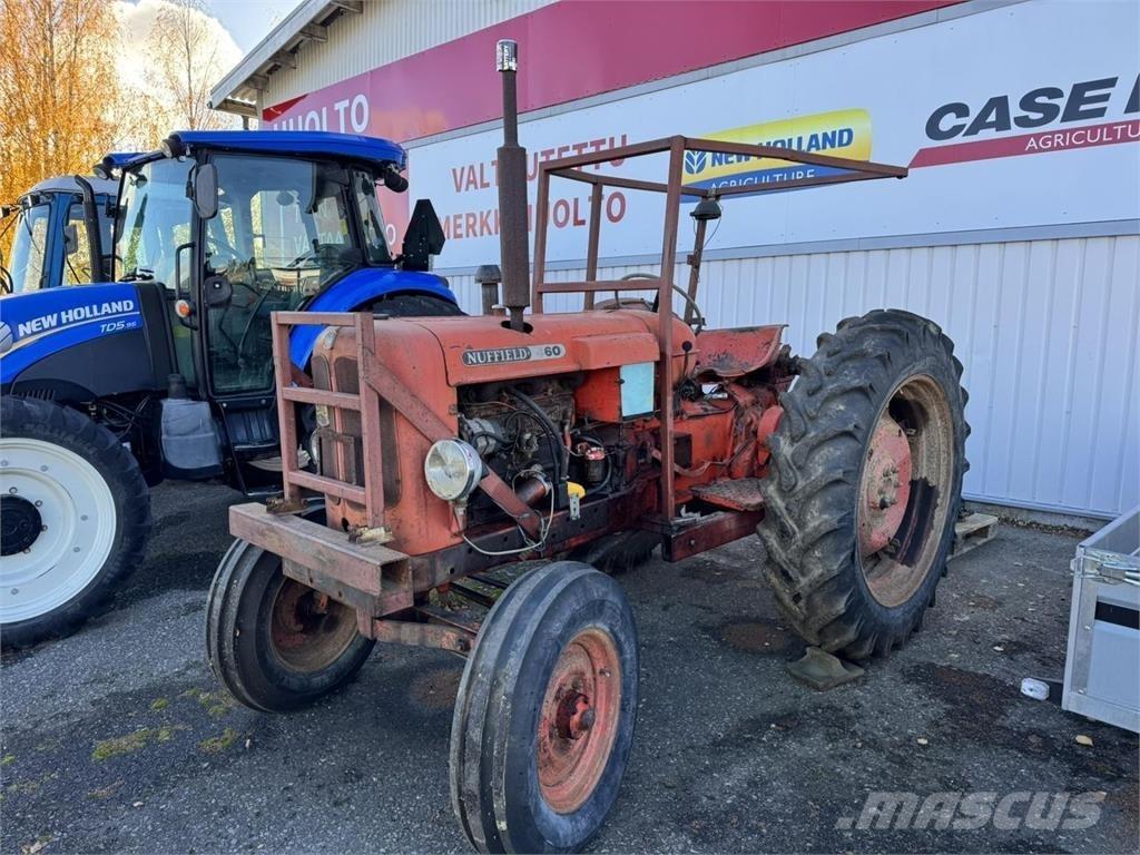 Nuffield 460 الجرارات