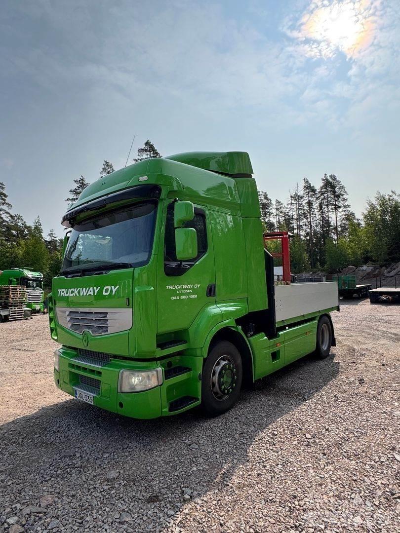 Renault Premium شاحنات الرافعات