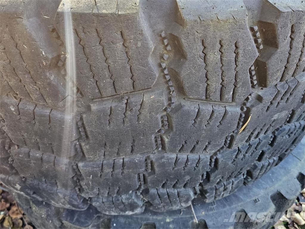  Renkaat 20.5R25 مكونات أخرى