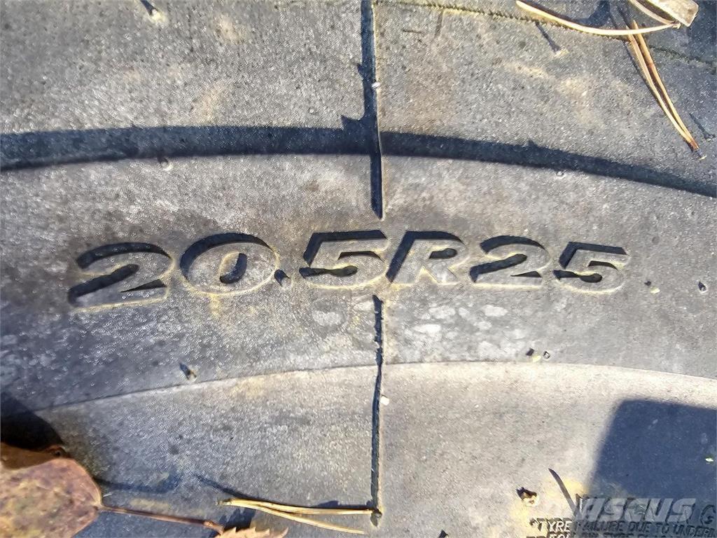  Renkaat 20.5R25 مكونات أخرى