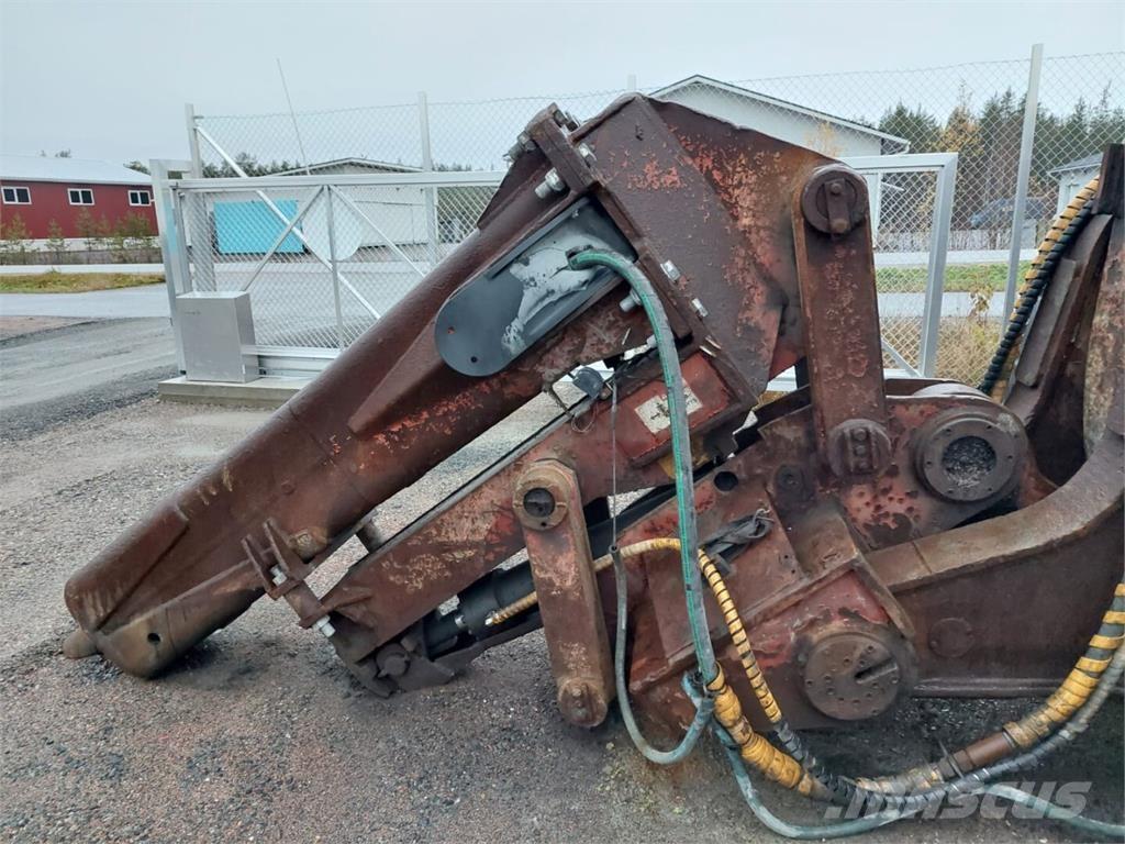 Sandvik TORO 0011 لوادر بعجل