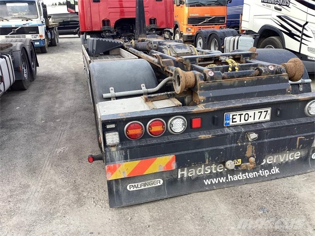 Scania P 320 شاحنات الرافعات الخطافية