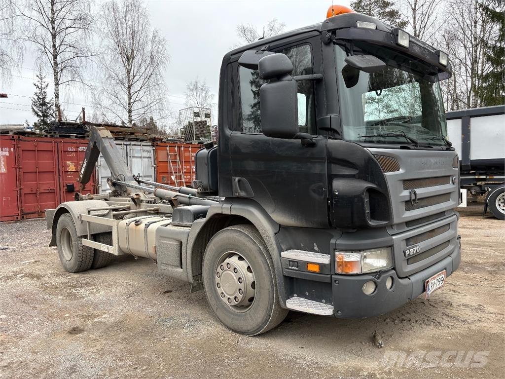 Scania P 9 d شاحنات الرافعات الخطافية