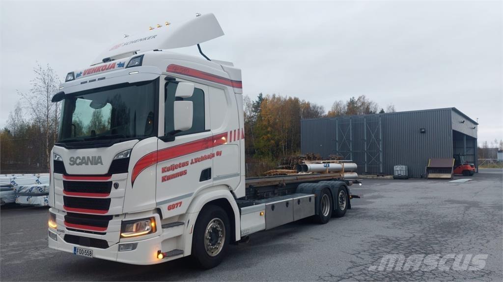 Scania R 540 6x2 شاحنات الحاويات