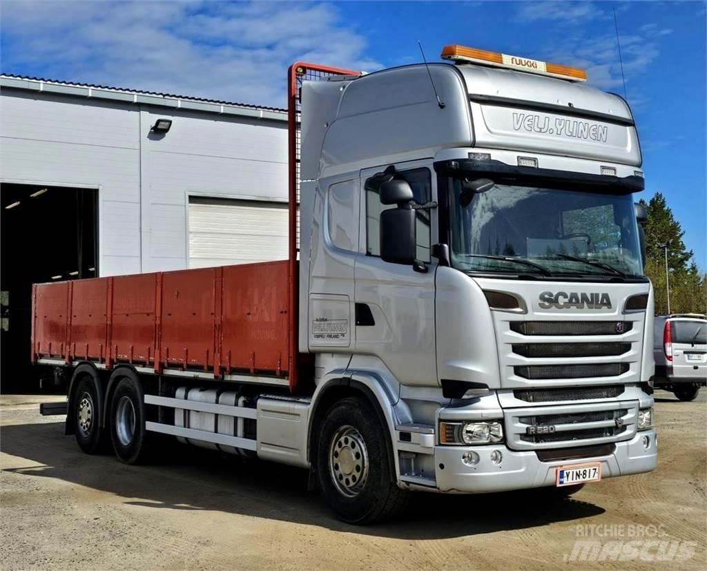 Scania R520 6x2 شاحنات مسطحة/مفصلية الجوانب