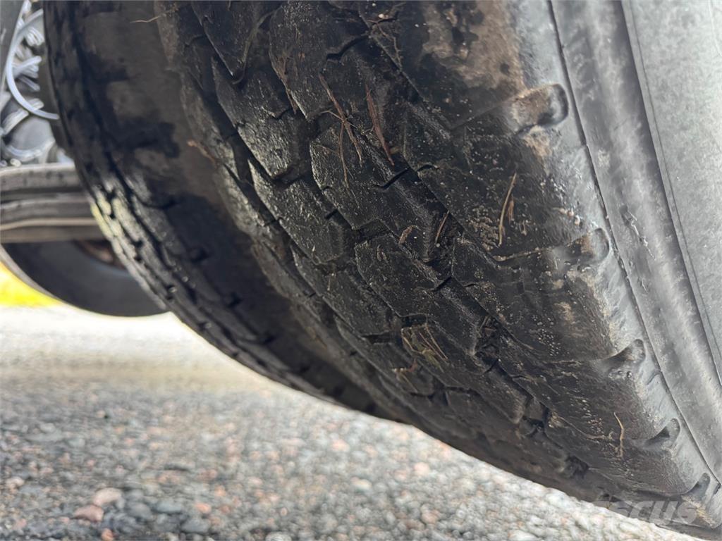 Scania R560 وحدات الجر