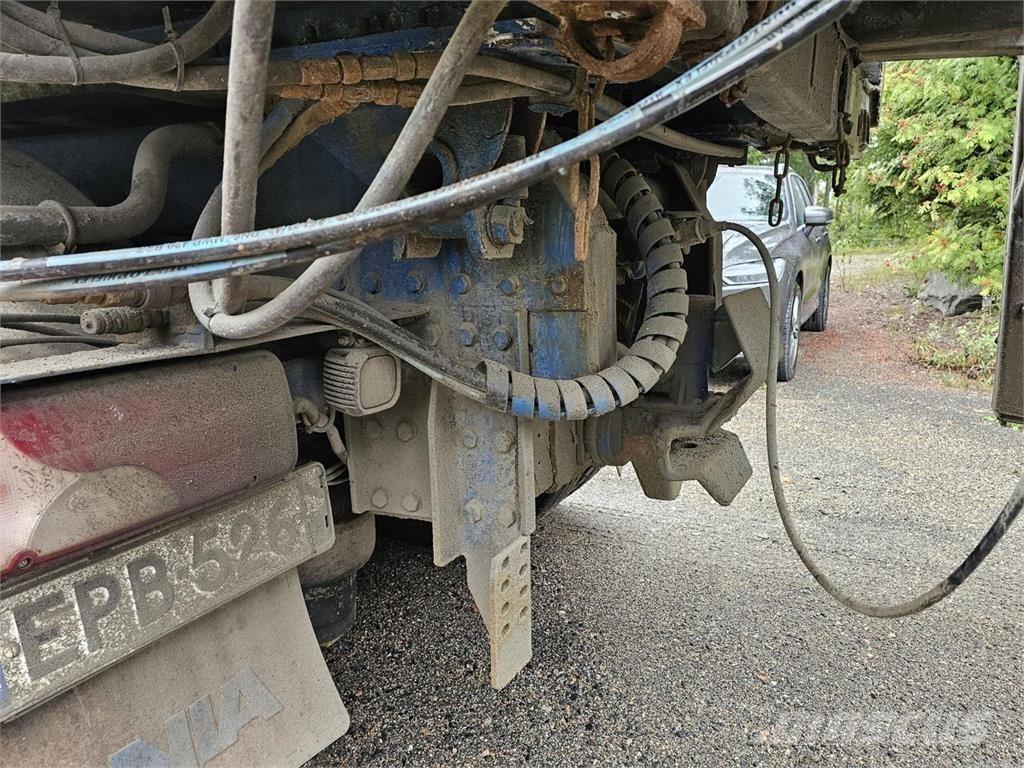 Scania R560 6x2 مركبات الأغراض العامة