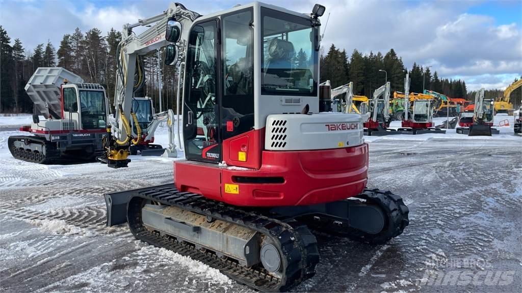 Takeuchi TB280FR حفارات وسط 7 طن - 12 طن