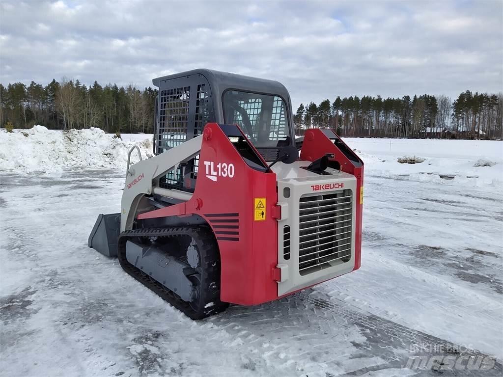 Takeuchi TL130 لوادر انزلاقية التوجيه